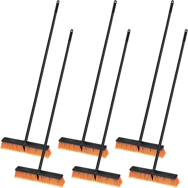 18"PUSH BROOM IN/OUTDOOR